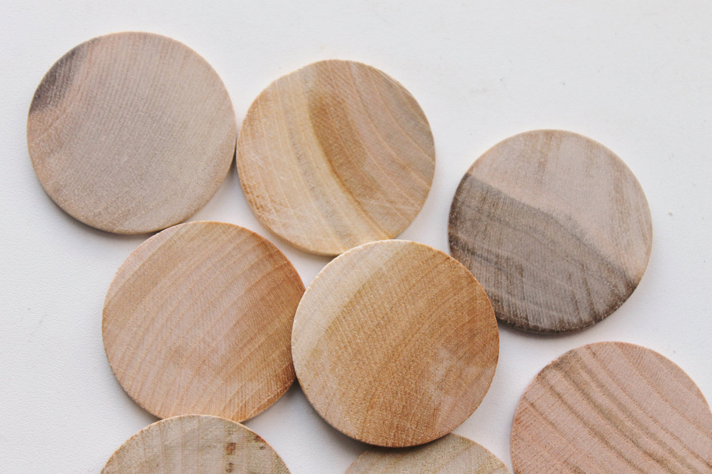 40 mm (1,57") Unfinished Wooden Circles (pendant)  - natural eco friendly - 5 pcs - made of walnut or cherry wood