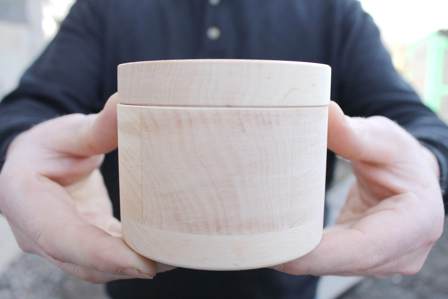 Medium Round Wooden Box with Lid 95 mm (3.7") – Handmade Alder Wood Storage Container, Craft Organizer, Keepsake Box, Sewing Box, Natural Unfinished Wooden Trinket Box for Jewelry, Rings, Beads, DIY Craft Supplies