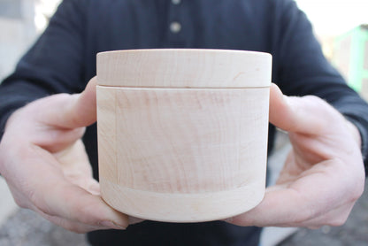 Medium Round Wooden Box with Lid 95 mm (3.7") – Handmade Alder Wood Storage Container, Craft Organizer, Keepsake Box, Sewing Box, Natural Unfinished Wooden Trinket Box for Jewelry, Rings, Beads, DIY Craft Supplies