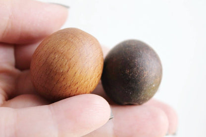 27 mm Wooden textured beads 25 pcs - natural, ECO-FRIENDLY beads - boiled in olive oil