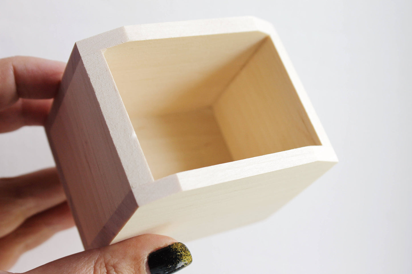 Unfinished wooden square box 77x57 mm - natural eco-friendly - made of beech wood