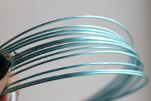 Load image into Gallery viewer, Aluminum wire Baby Blue  - diameter 1.5 mm - 5 meters - Jewelry Craft Wire Wrapping - 17
