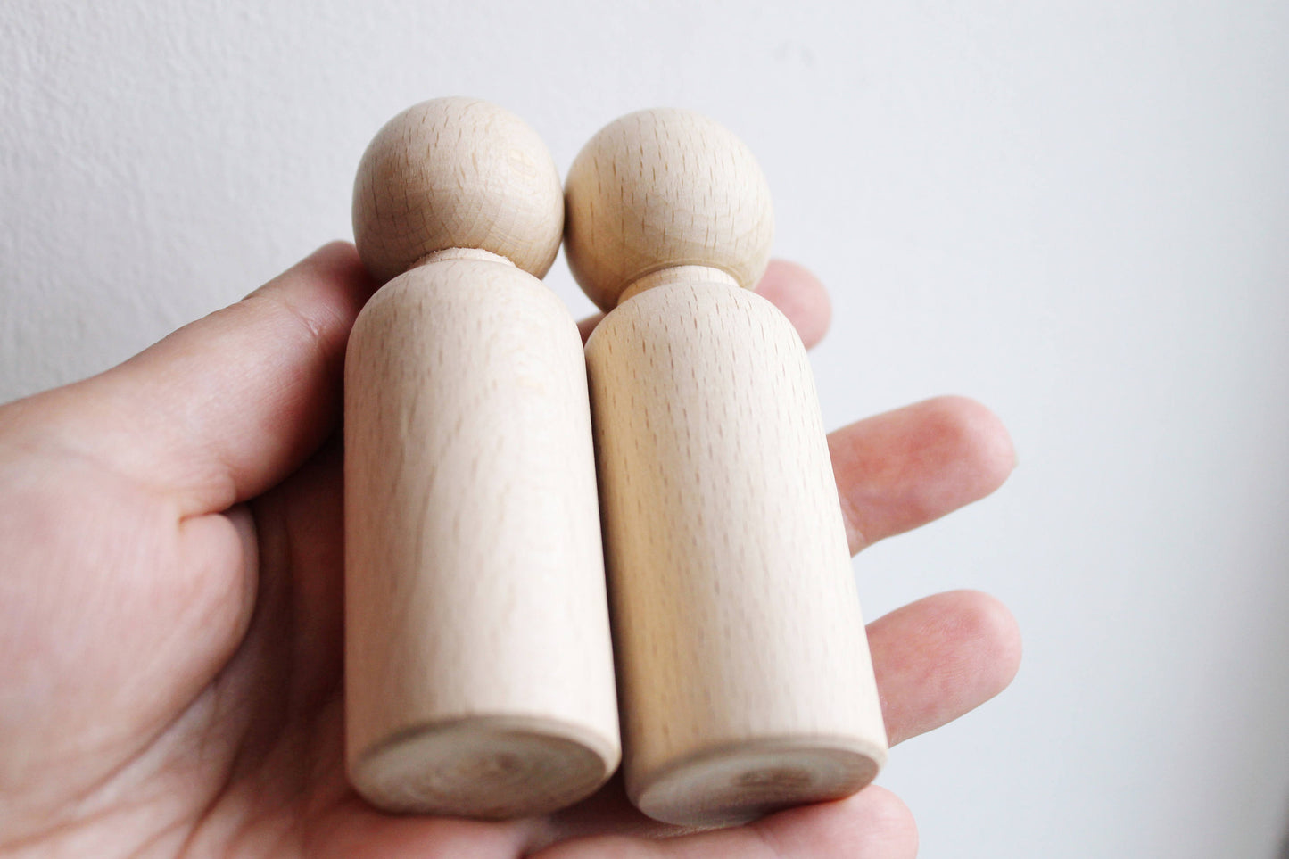 Set of 2 wooden dolls - 90 mm x 25 mm - made of eco-friendly beech wood