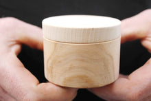 Load image into Gallery viewer, 70 mm Round unfinished wooden box - with cover - natural, eco friendly - 70 mm diameter
