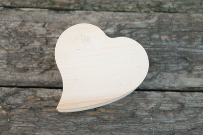 Heart-box unfinished wooden 3 inches - with lid - no hinges - natural, eco friendly