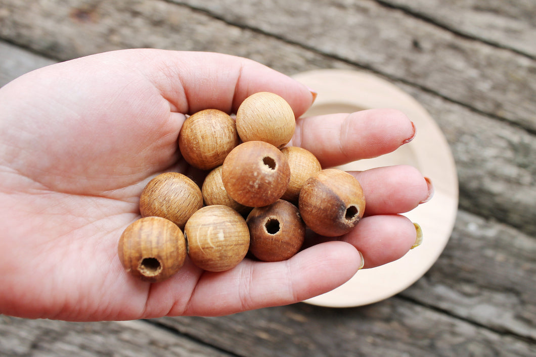 20 mm textured Wooden beads 10 pieces - natural, eco friendly