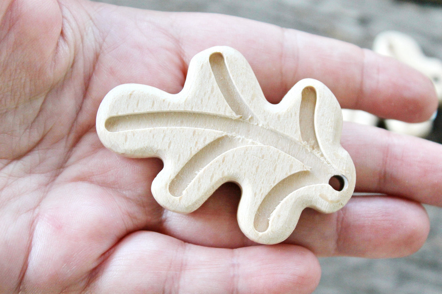 Oak leaf-pendant made of beech-wood, natural wooden teether, eco-friendly - Natural Wooden Toy - Teether - Handmade wooden teether