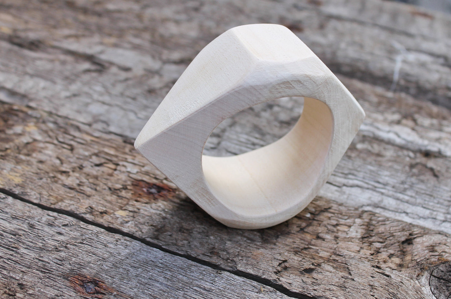 40 mm Wooden rhomboid bangle unfinished - with rounded corners - natural eco friendly