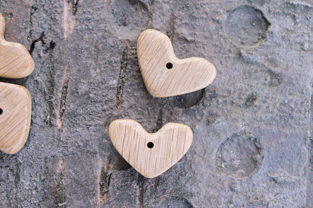 Set of 2 - Heart-pendant, organic, wooden toy - wooden pendant - natural, eco friendly - made of OAK