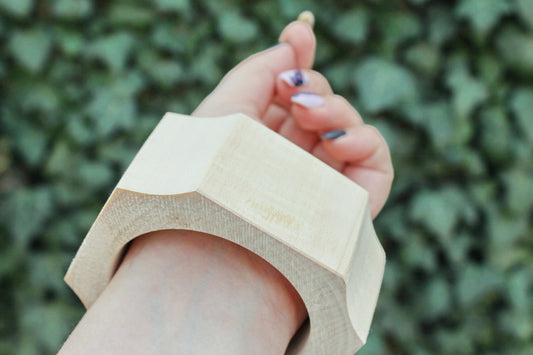 Wooden bracelet unfinished round with cropped corners - Nut - natural eco friendly