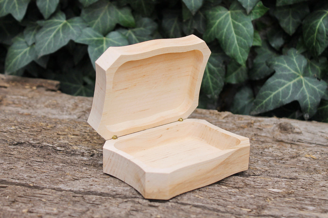 Square unfinished wooden box - 100x75 mm- with cover on hinges- natural, eco friendly