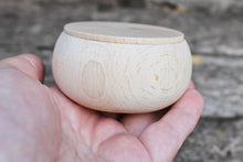 Load image into Gallery viewer, 75 mm round unfinished wooden box - with cover - natural, eco friendly
