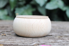 Load image into Gallery viewer, 75 mm round unfinished wooden box - with cover - natural, eco friendly
