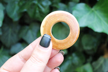Load image into Gallery viewer, Set of 5 juniper wooden rings (big) different size 37-47 mm - natural eco friendly

