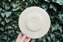 Load image into Gallery viewer, Wooden plate 22-23 cm 9 inch - made of linden wood - unfinished natural eco friendly - handmade wooden plate
