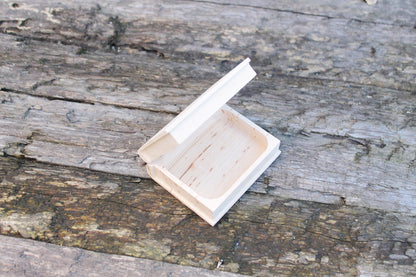 Book-box 95x75x37 mm - eco-friendly - made of alder wood - wooden book-box