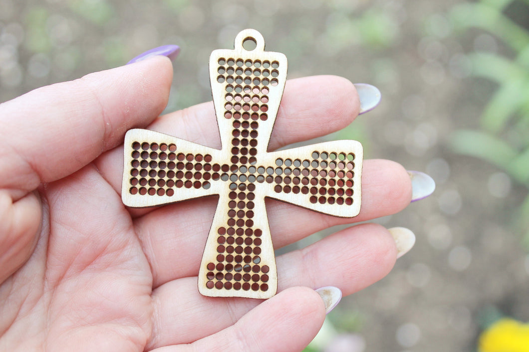 SET OF 5 - CROSS - Cross stitch pendant blank - blanks Wood Needlecraft Pendant, Necklace or Earrings - wooden cross stitch blank