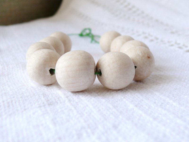 18 mm Natural wooden beads 10 pcs - eco friendly