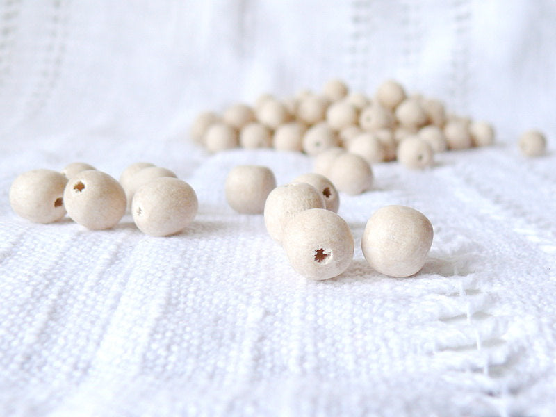 11 mm natural wooden beads 10 pcs - eco friendly - beech wood