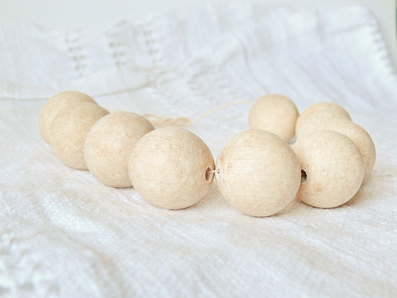 27 mm Wooden beads 10 pcs - natural eco friendly