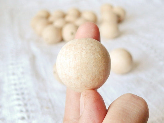 27 mm Wooden beads 25 pcs - natural eco friendly