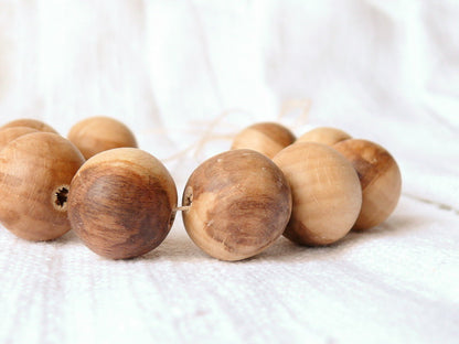 20 mm textured Wooden beads 10 pieces - natural, eco friendly