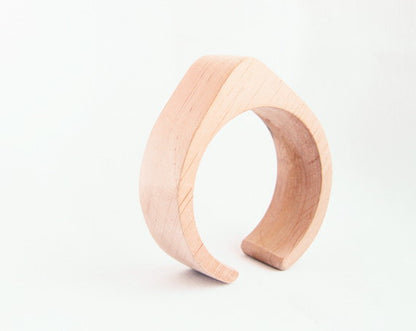 30 mm Wooden cuff unfinished drop shape - natural eco friendly