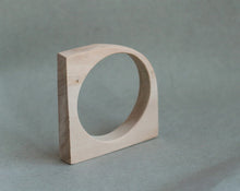 Load image into Gallery viewer, 15 mm Wooden bangle unfinished corner - natural eco friendly
