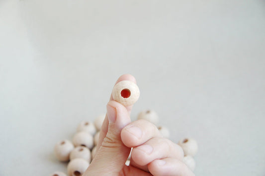 13  mm Wooden beads 25 pcs - big hole 5 mm - natural eco friendly - beech wood