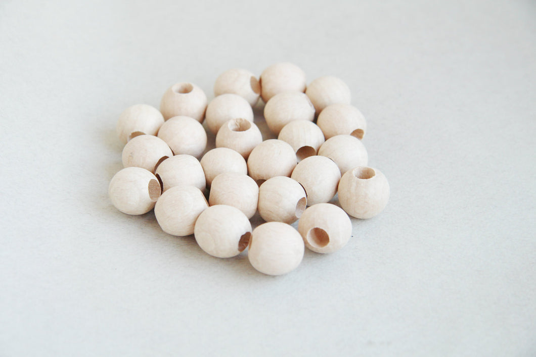 15  mm Wooden beads 25 pcs - big hole 6 mm - natural eco friendly
