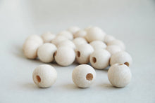 Load image into Gallery viewer, 20  mm Wooden beads 10 pcs - big hole 7 mm - natural eco friendly
