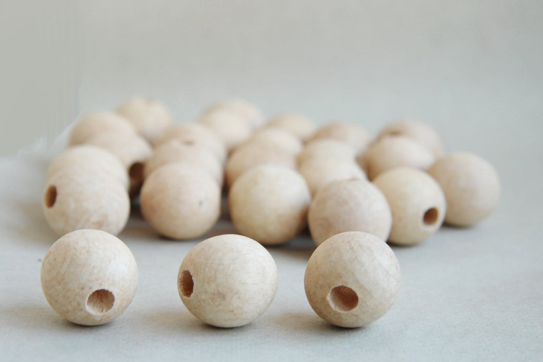 20 mm Wooden beads 50 pcs - big hole 7 mm - natural eco friendly