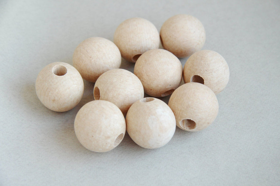 25  mm Wooden beads 50 pcs - big hole 8 mm - natural eco friendly