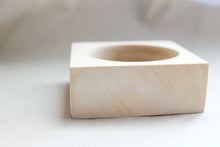 Load image into Gallery viewer, 35 mm Wooden square bangle unfinished - natural eco friendly - Linden wood
