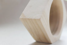 Load image into Gallery viewer, 35 mm Wooden rhomboid bangle unfinished - natural eco friendly
