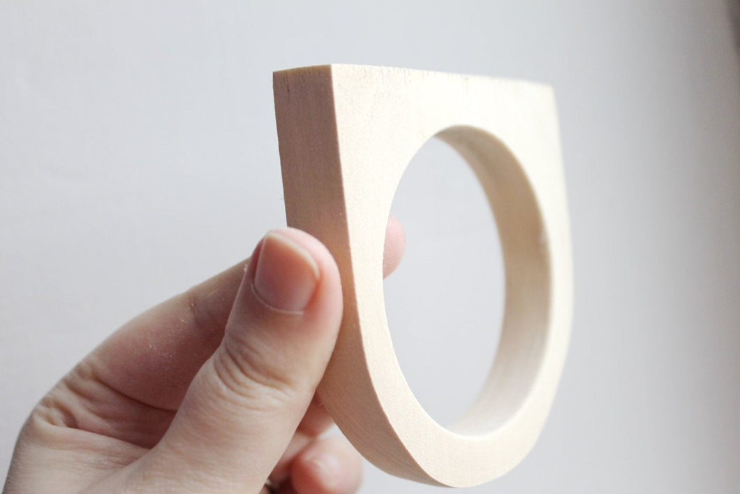 15 mm Wooden bangle unfinished round with two corners - natural eco friendly