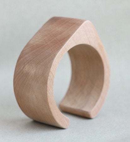 45 mm Wooden cuff unfinished drop shape - natural eco friendly