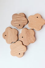 Load image into Gallery viewer, Flower-pendants. Set of 5 pendants - teethers - natural, eco friendly - made of OAK
