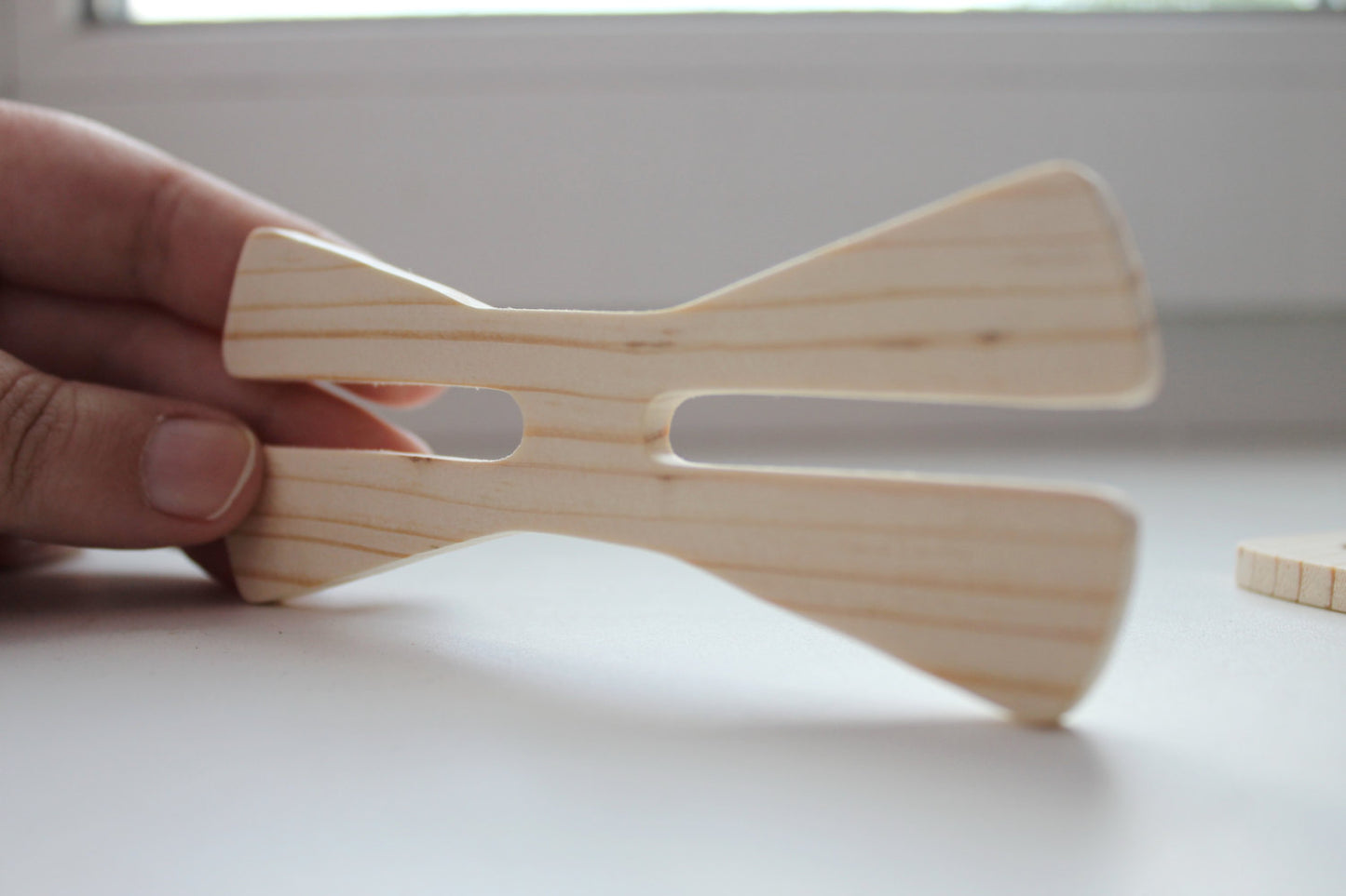 Unfinished wooden bow tie - natural - eco friendly - Pine wood