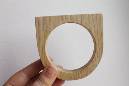 15 mm Bracelet made of OAK wood - 15 mm Wooden bangle unfinished round with two corners- natural eco friendly