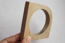 Load image into Gallery viewer, 15 mm Bracelet made of OAK wood - 15 mm Wooden bangle unfinished corner - natural eco friendly
