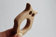 Load image into Gallery viewer, Owl-teether, natural, eco-friendly - Natural Wooden Toy - Beech-Teether - Handmade wooden teether Owl
