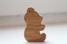 Load image into Gallery viewer, Bear-pendant, organic, oak teether - natural, eco friendly - made of OAK
