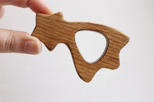 Load image into Gallery viewer, Falling star-teether, natural, eco-friendly - Natural Wooden Toy - Oak Teether - Handmade wooden teether

